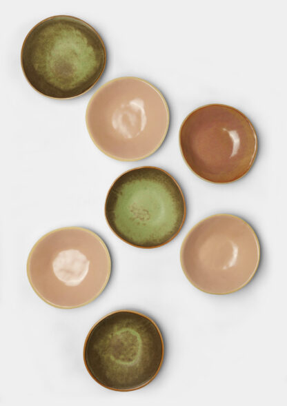 Coupelles artisanales en grès émaillé – rose lacté, vert nickel, noisette