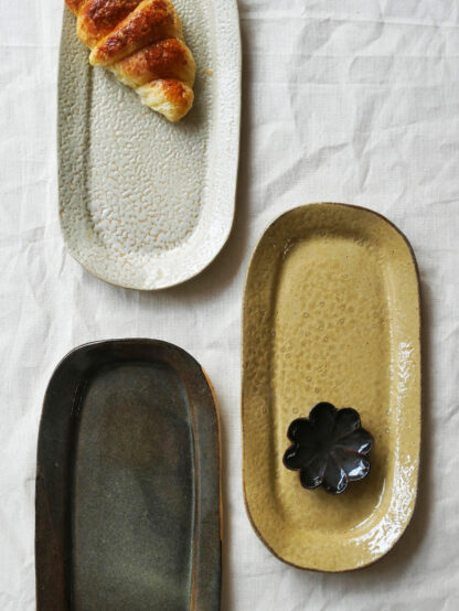 Coupelle artisanale en grès émaillé couleur Tapenade – Collection FRANÇAISES – vue de dessus